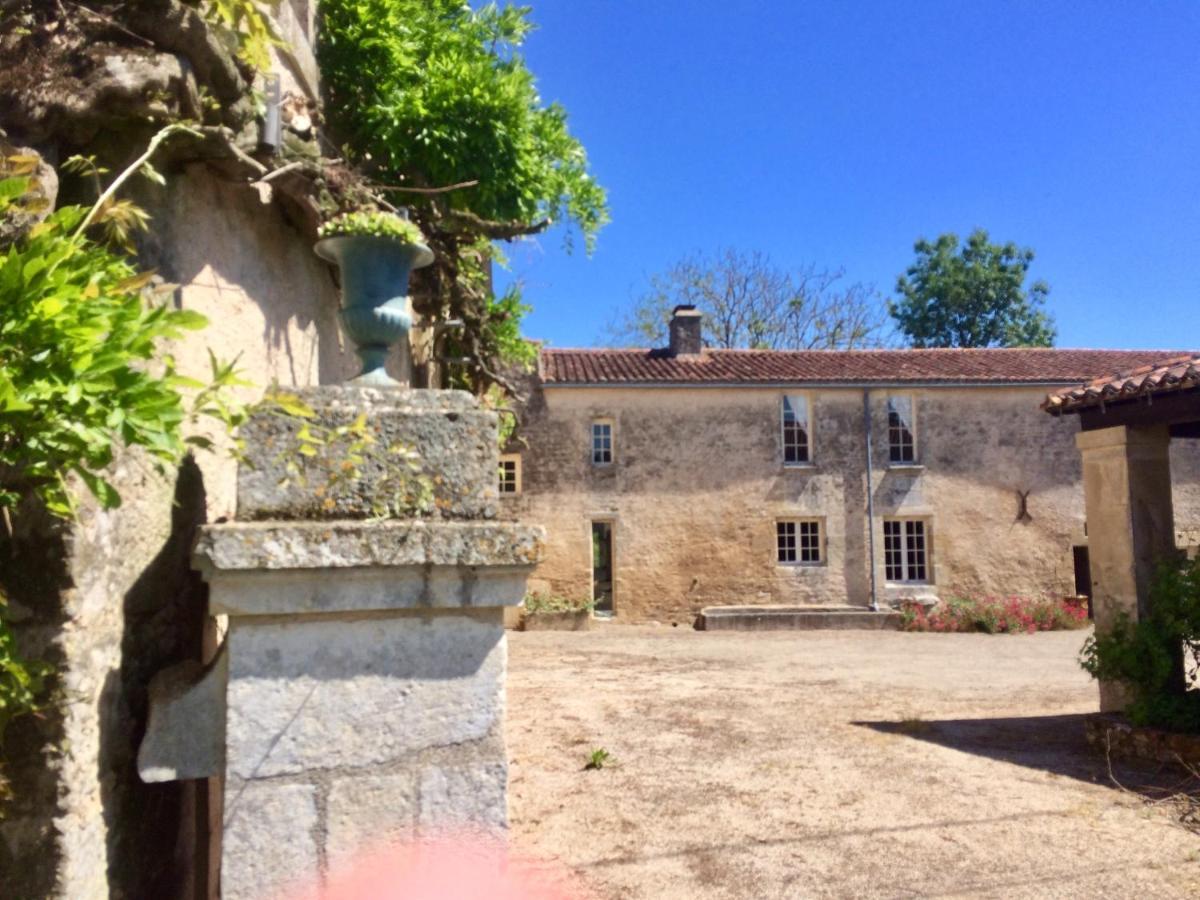 Saint-Hilaire-des-LogesLogis De La Touche住宿加早餐旅馆 外观 照片