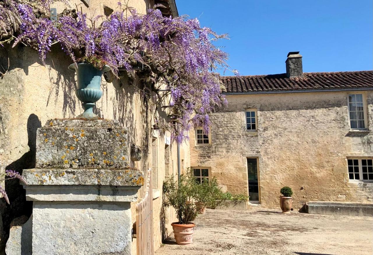 Saint-Hilaire-des-LogesLogis De La Touche住宿加早餐旅馆 外观 照片